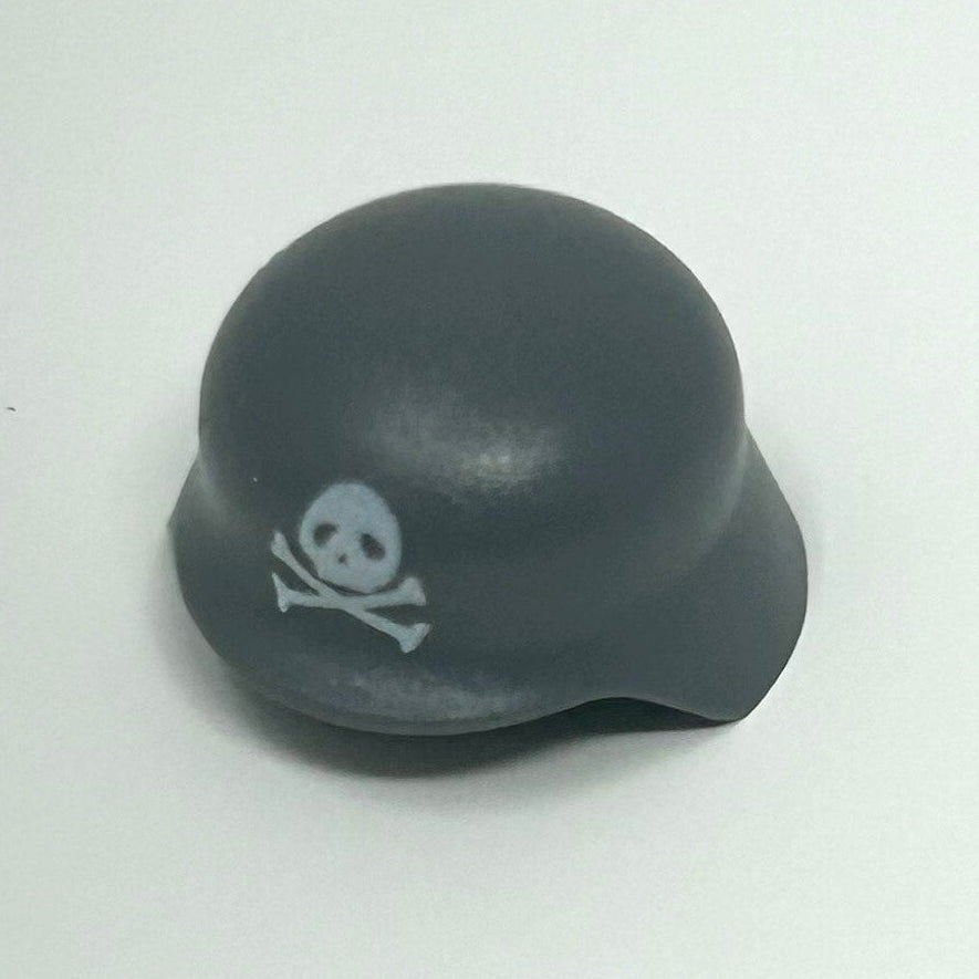 German Skull Stahlhelm