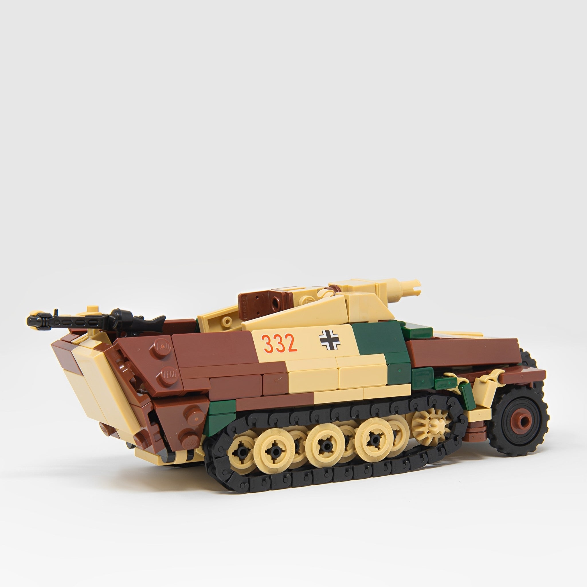 Brickmania best sale sdkfz 251