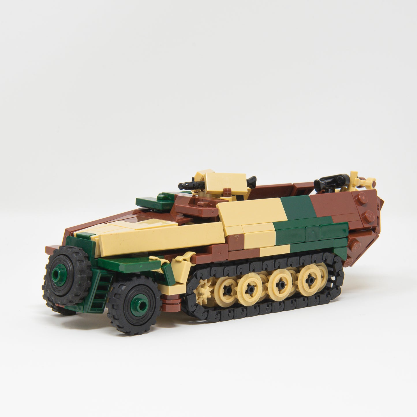 Sd.Kfz. 251 Ausf. D | 1:45 Scale.