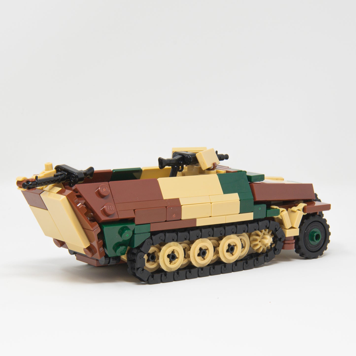 Sd.Kfz. 251 Ausf. D | 1:45 Scale.