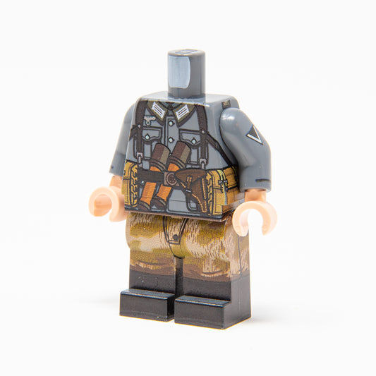 Swamp Camo Engineer Body DBG | Valiant Bricks